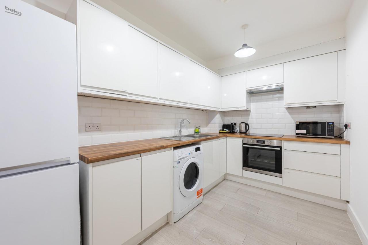 Functional Budget Stay With Wi-Fi And Laundry Facilities Near Tube Station Londres Exterior foto